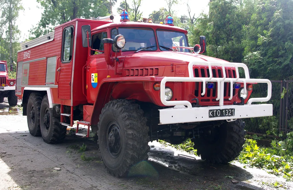 Papierový model - Ural 4320 Osiny